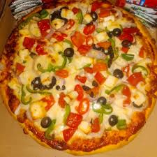 MIX VEG WITH PANNER PIZZA